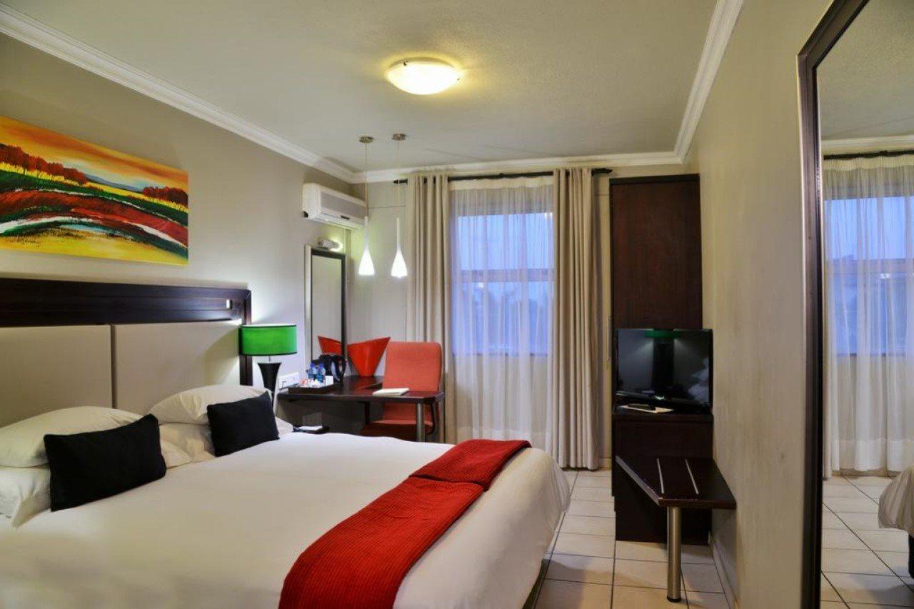 Bon Hotel امبانجيني المظهر الخارجي الصورة