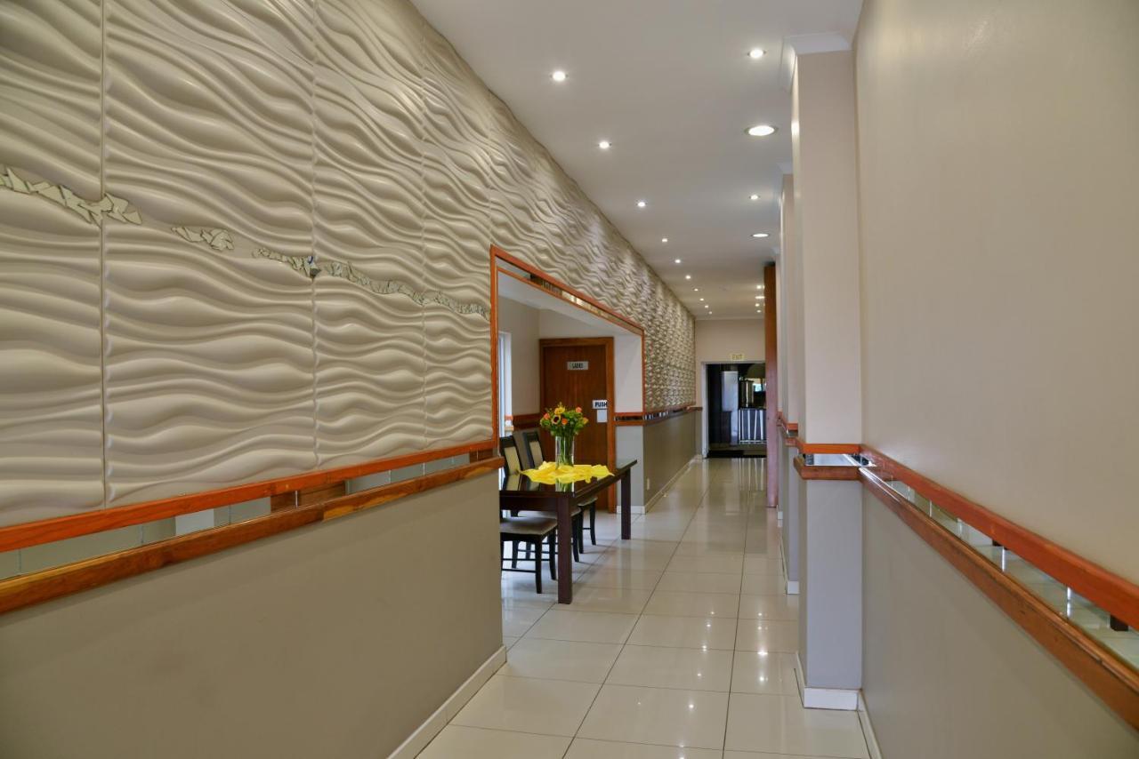 Bon Hotel امبانجيني المظهر الخارجي الصورة