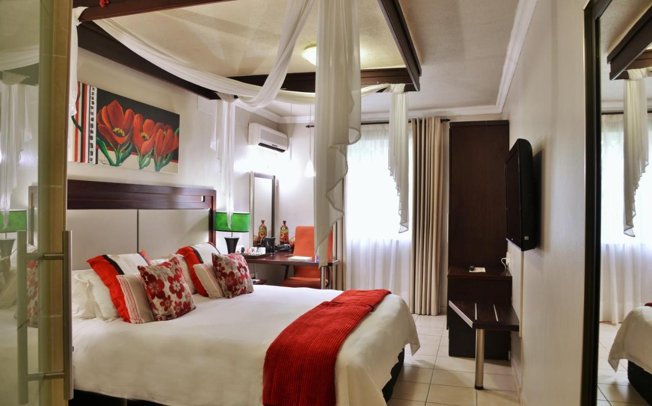 Bon Hotel امبانجيني المظهر الخارجي الصورة